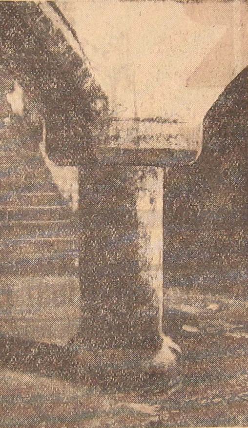 Ratusz Toruń - uszkodzony filar ratusza 1931 rok